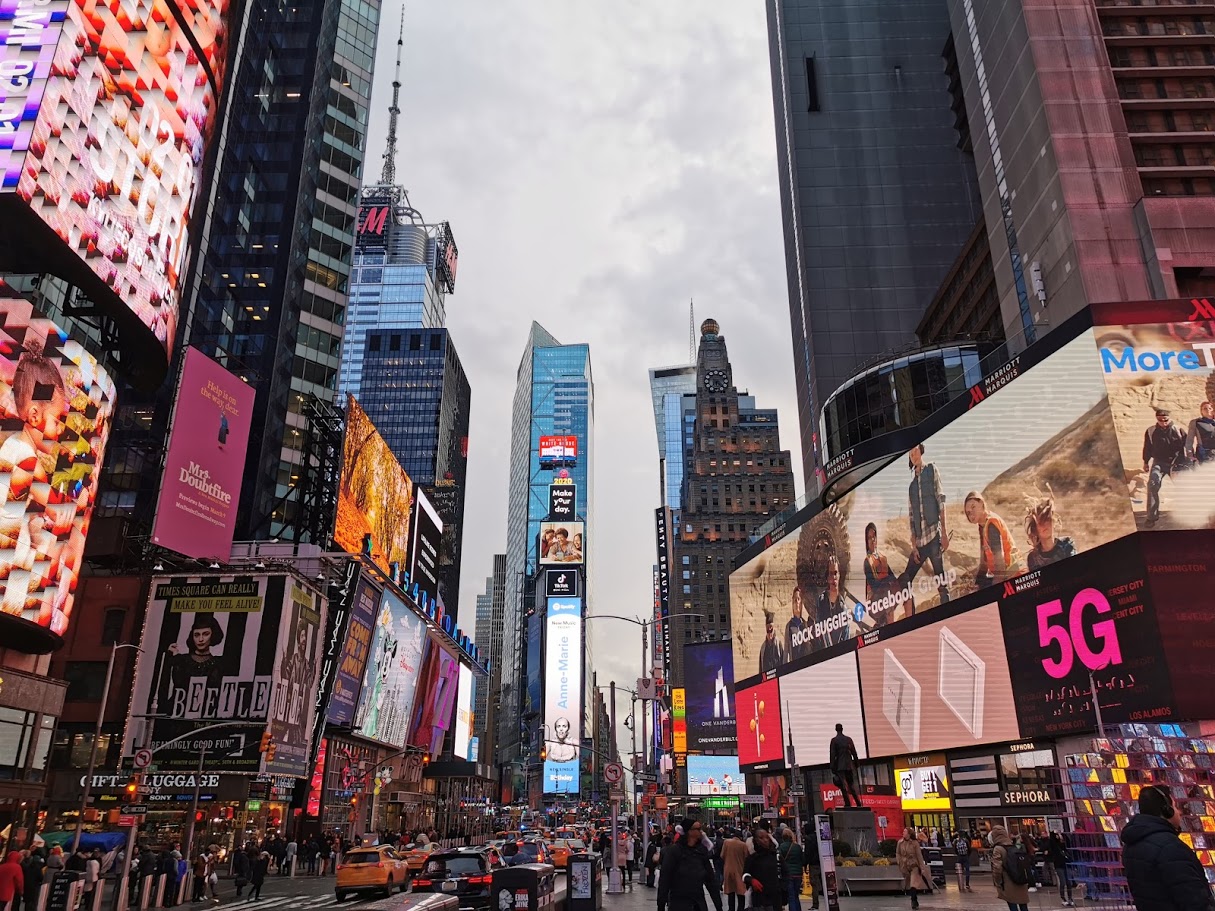 与你相隔一个地球的距离 banner